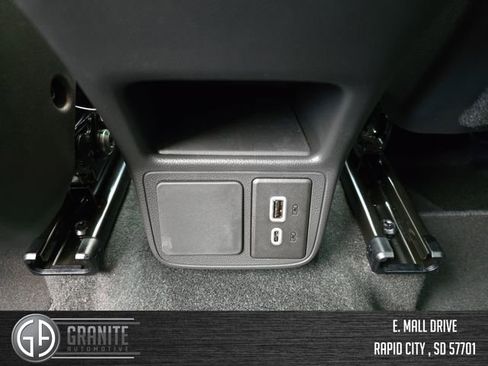 New 2026 Buick Encore GX Preferred AWD/4WD image 34