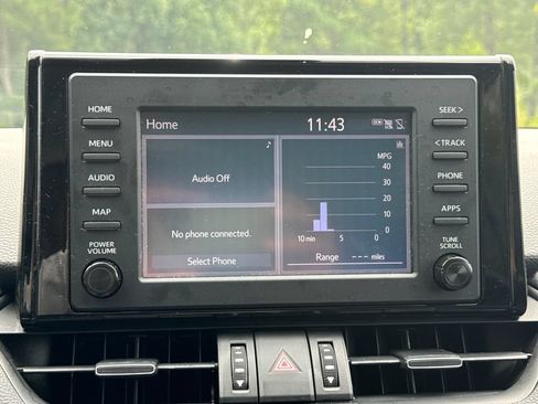 Used 2019 Toyota RAV4 XLE Premium AWD/4WD image 25