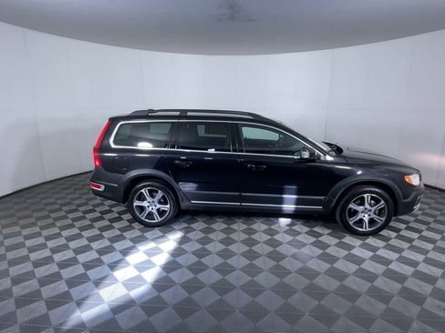 Used 2012 Volvo XC70 T6 Premier Plus image 9