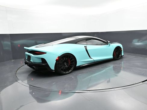 Used 2022 McLaren GT RWD image 5