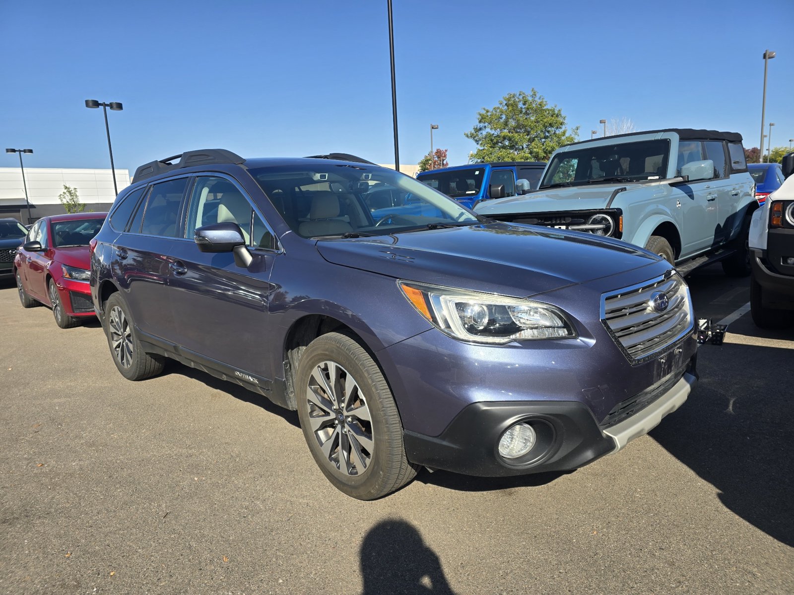 Used 2017 Subaru Outback 2.5i Limited AWD/4WD image 7