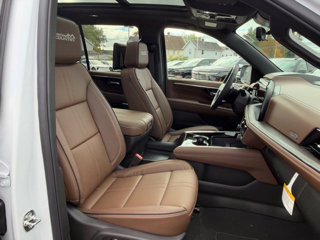 New 2026 Chevrolet Tahoe High Country AWD/4WD image 20