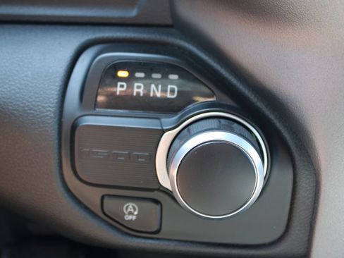 Used 2023 RAM 1500 Big Horn RWD image 40