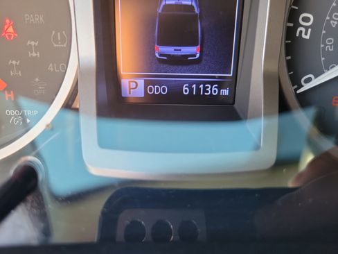 Used 2020 Toyota Tacoma SR5 image 18