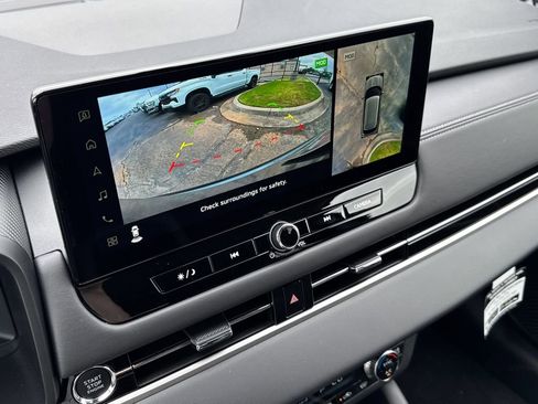 New 2026 Mitsubishi Outlander SEL AWD/4WD image 12