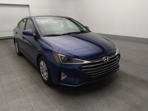 Used 2019 Hyundai Elantra SE image 13