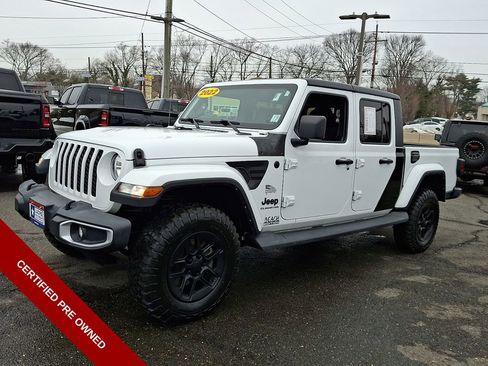 Used 2022 Jeep Gladiator Sport AWD/4WD image 5