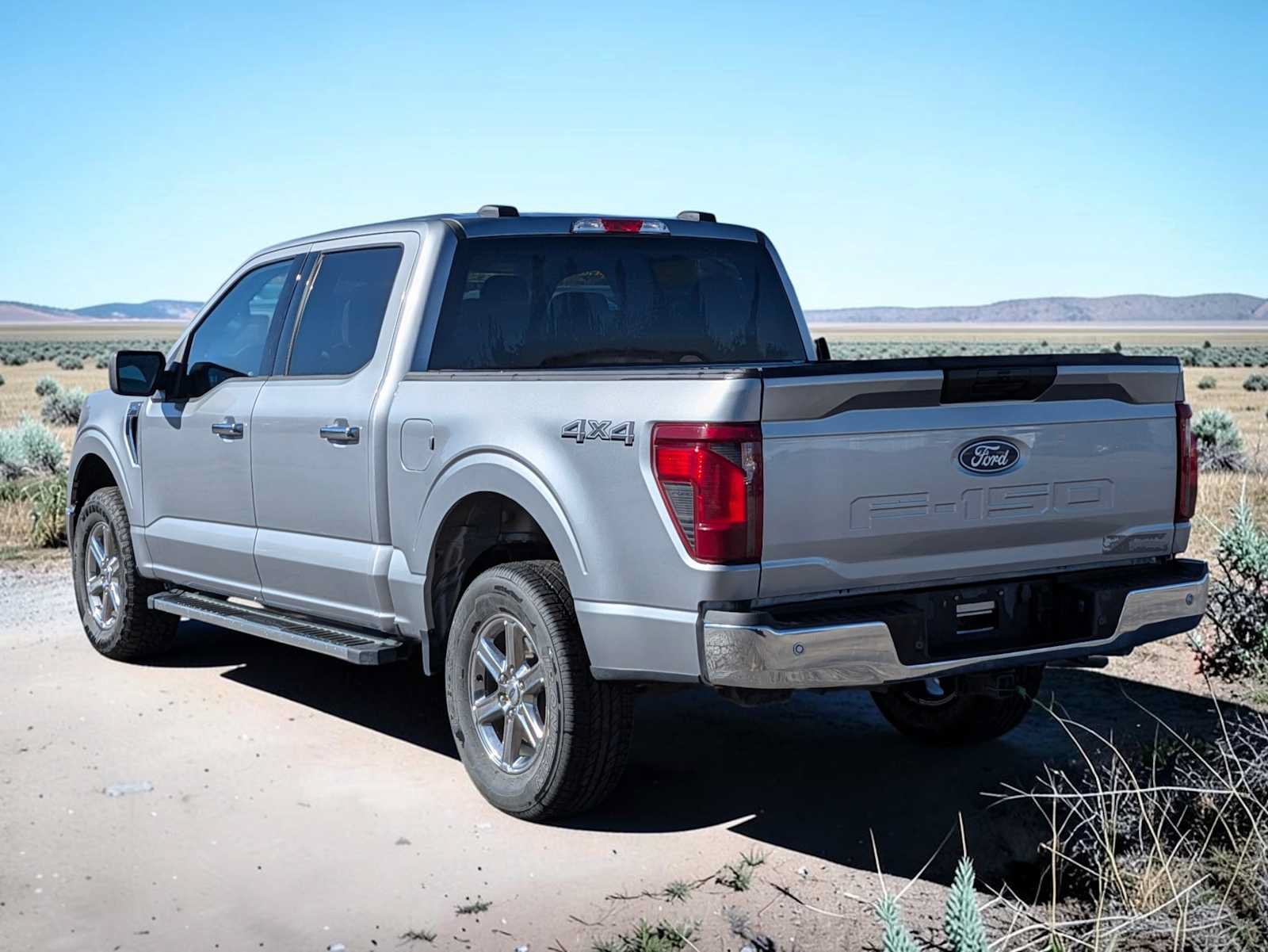 Used 2025 Ford F150 XLT w/ Equipment Group 301A Standard AWD/4WD image 3