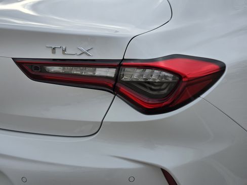 Used 2025 Acura TLX w/ Technology Package image 40