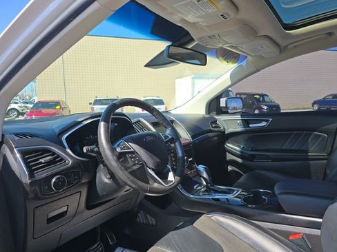 Used 2017 Ford Edge Sport w/ Equipment Group 401A AWD/4WD image 12