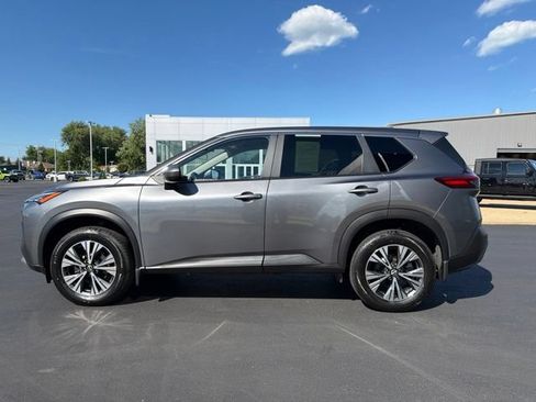 Used 2023 Nissan Rogue SV AWD/4WD image 4