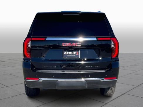 Certified 2025 GMC Yukon Elevation w/ Technology Package image 4