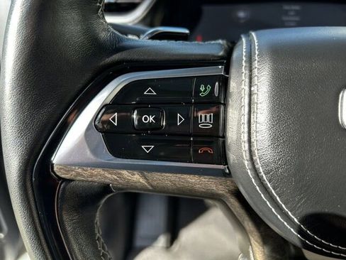 Used 2025 Jeep Grand Cherokee L Overland w/ Advanced Protech Group III image 14