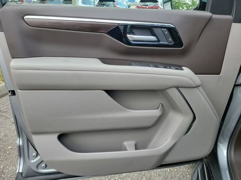 New 2026 Chevrolet Suburban LS AWD/4WD image 20