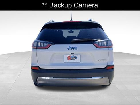 Used 2019 Jeep Cherokee Limited FWD image 4