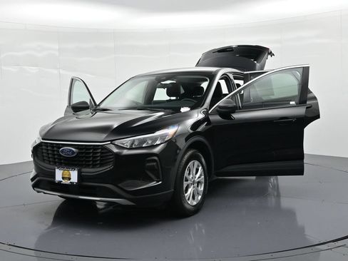 Used 2024 Ford Escape Active AWD/4WD image 25