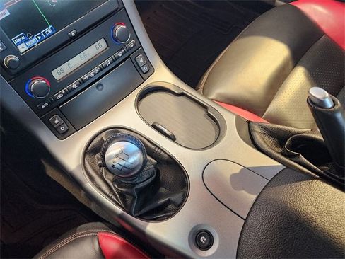 Used 2006 Chevrolet Corvette Z06 w/ Preferred Equipment Group image 24