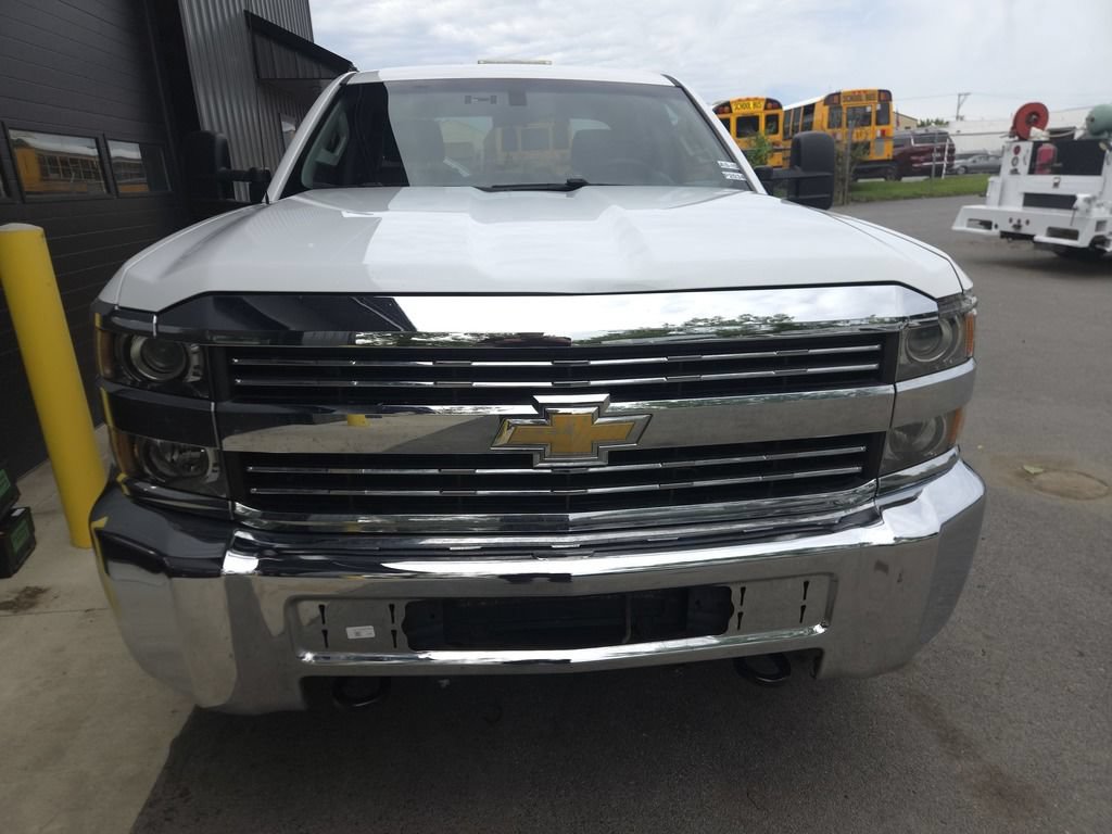 Used 2017 Chevrolet Silverado 2500 W/T AWD/4WD image 9