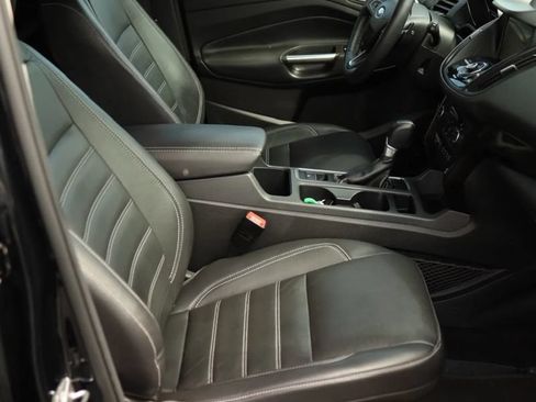 Used 2018 Ford Escape Titanium w/ Ford Safe & Smart Package FWD image 49