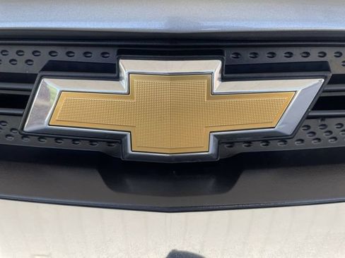 Used 2023 Chevrolet TrailBlazer LT FWD image 28