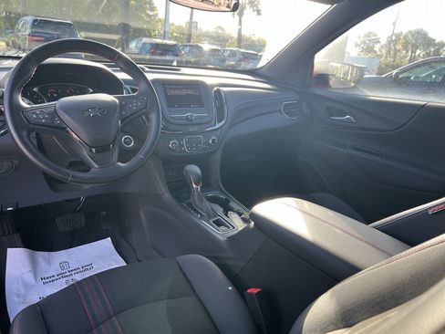 Used 2024 Chevrolet Equinox RS w/ LPO, Floor Liner Package image 30