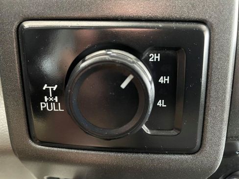 Used 2018 Ford F250 XL w/ Power Equipment Group AWD/4WD image 20