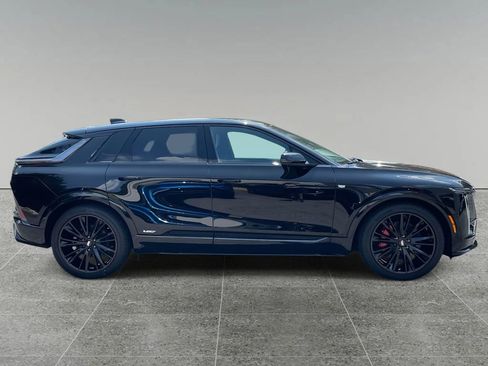 New 2026 Cadillac Lyriq V w/ LPO, Red Accent Package image 6