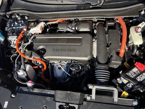 Certified 2025 Honda CR-V Sport-L image 28