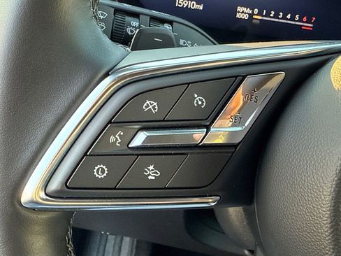 Used 2025 Buick Enclave Preferred image 29