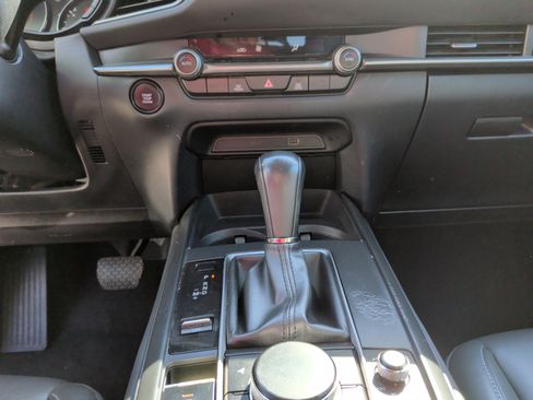 Used 2021 MAZDA CX-30 FWD 2.5 S w/ Select Package image 28