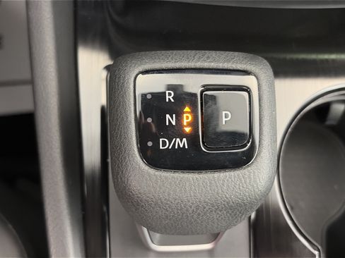 Used 2023 Nissan Rogue SV w/ SV Premium B Package AWD/4WD image 31