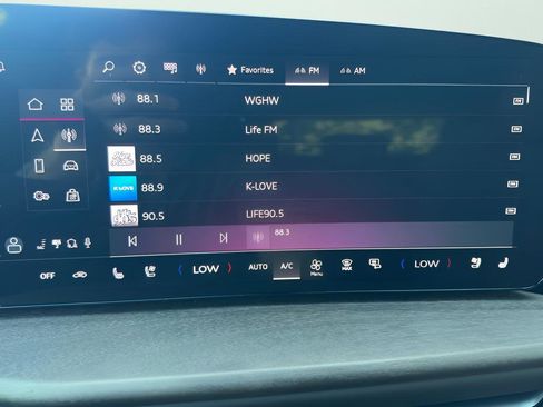 Certified 2025 Audi Q5 Premium w/ Premium Plus AWD/4WD image 23