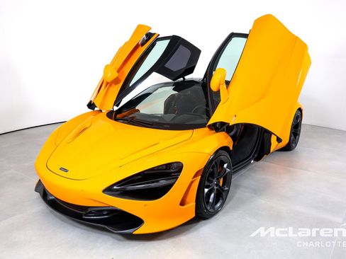 Used 2019 McLaren 720S image 5