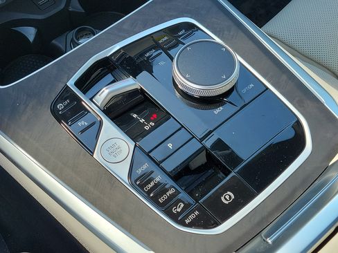 New 2026 BMW X5 xDrive40i AWD/4WD image 21