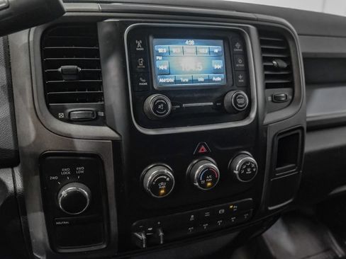 Used 2014 RAM 2500 Tradesman w/ Chrome Appearance Group AWD/4WD image 22