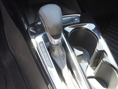 Used 2024 Chevrolet Trax ACTIV w/ Sunroof Package FWD image 26