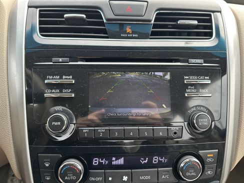 Used 2013 Nissan Altima 2.5 SV image 28