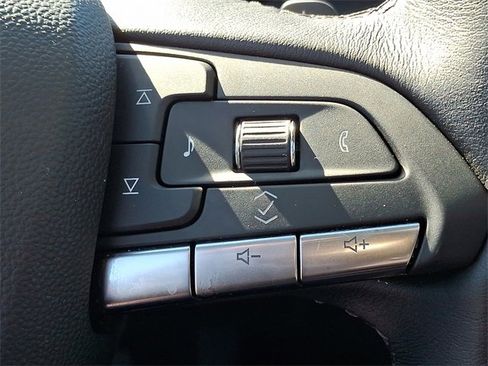 Used 2024 Cadillac XT4 Premium Luxury image 18