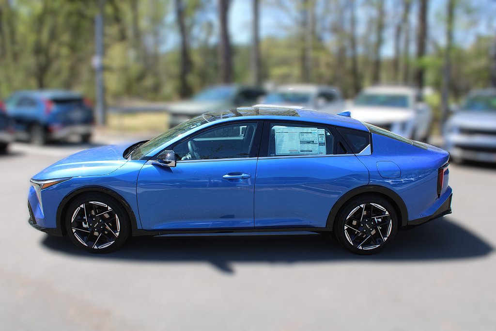 New 2026 Kia K4 GT-Line w/ GT-Line Sunroof Package FWD image 5
