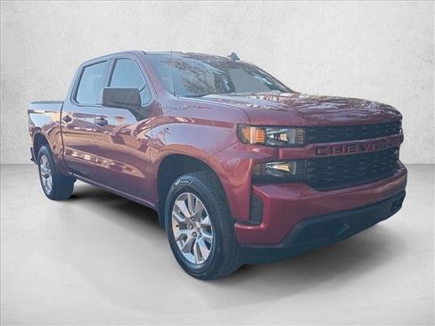 Used 2022 Chevrolet Silverado 1500 Custom image 3