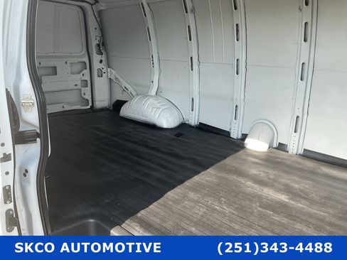 Used 2023 Chevrolet Express 2500 Extended w/ Driver Convenience Package RWD image 14