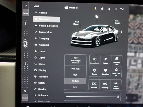 Used 2022 Tesla Model S Plaid image 30