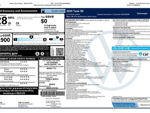 Used 2025 Volkswagen Taos SE w/ Panoramic Sunroof Package image 3