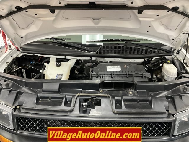 Used 2019 Chevrolet Express 2500 RWD image 35