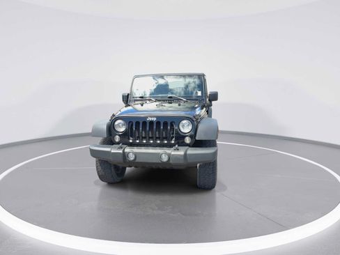 Used 2015 Jeep Wrangler Unlimited Sport w/ Quick Order Package 24S AWD/4WD image 3