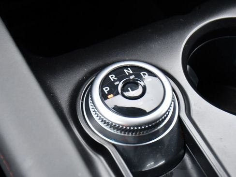 Used 2025 Ford Explorer Active image 28