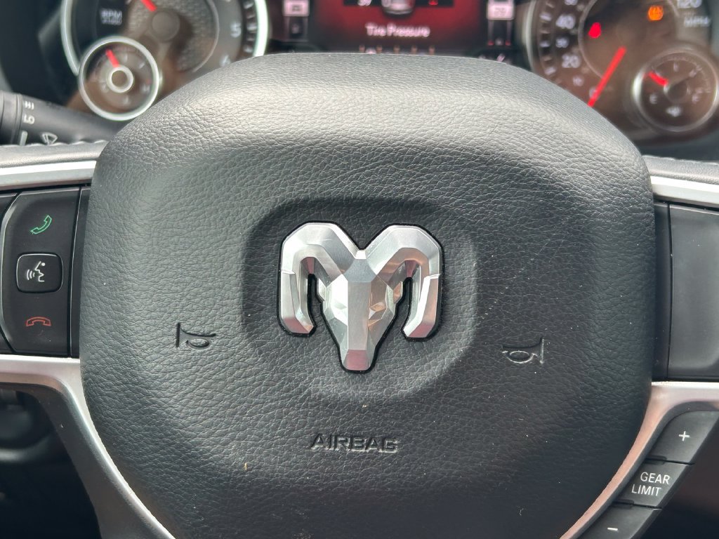 Used 2020 RAM 1500 Lone Star RWD image 35
