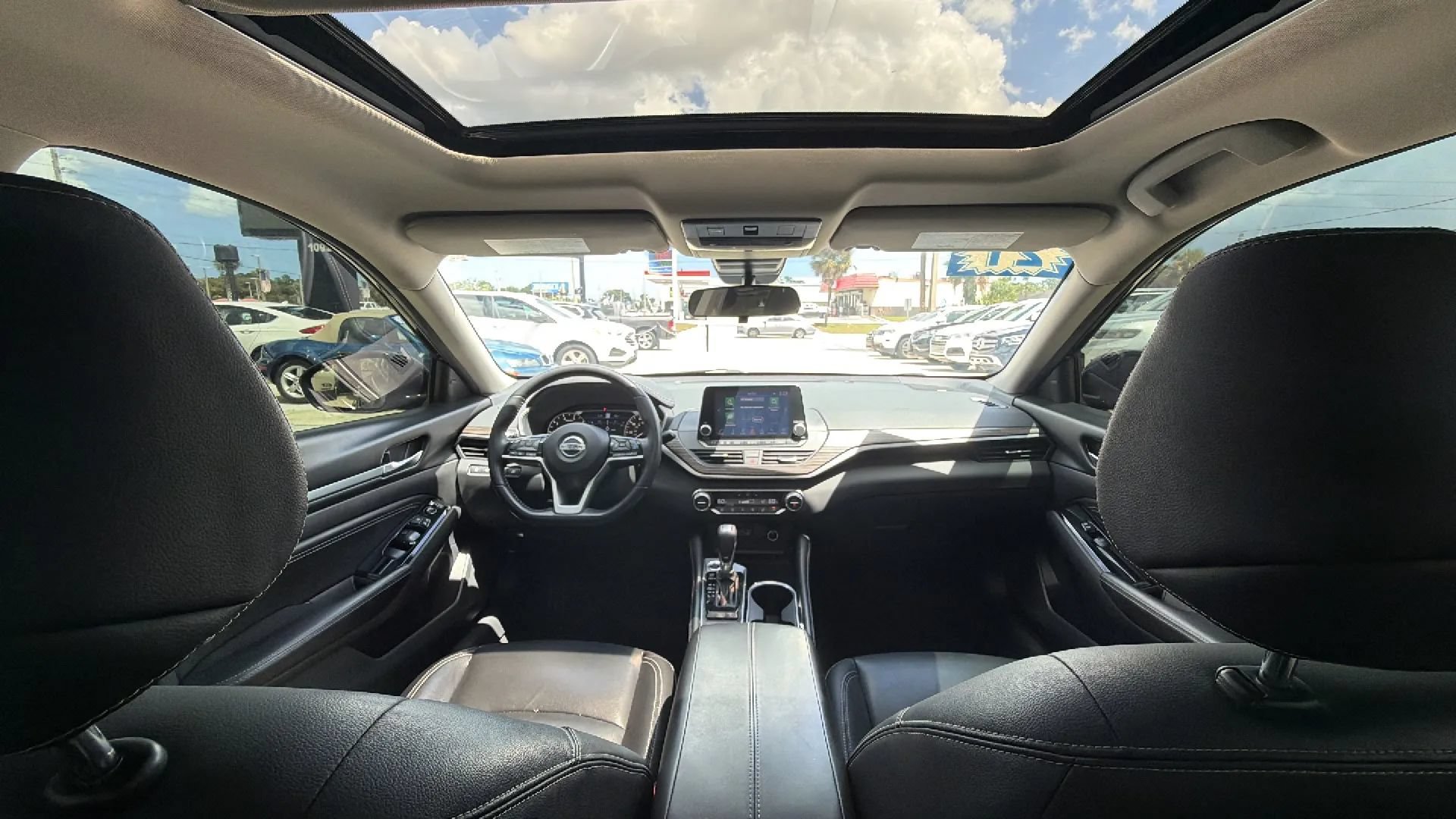 Used 2021 Nissan Altima 2.5 SL FWD image 9