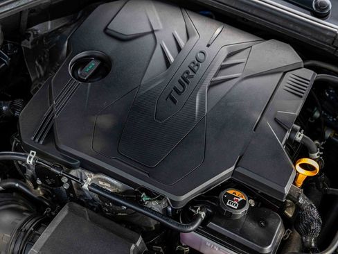 Used 2024 Genesis G80 2.5T image 28