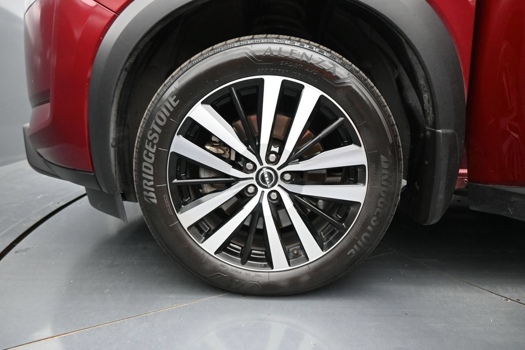 Used 2024 Nissan Pathfinder Platinum AWD/4WD image 35
